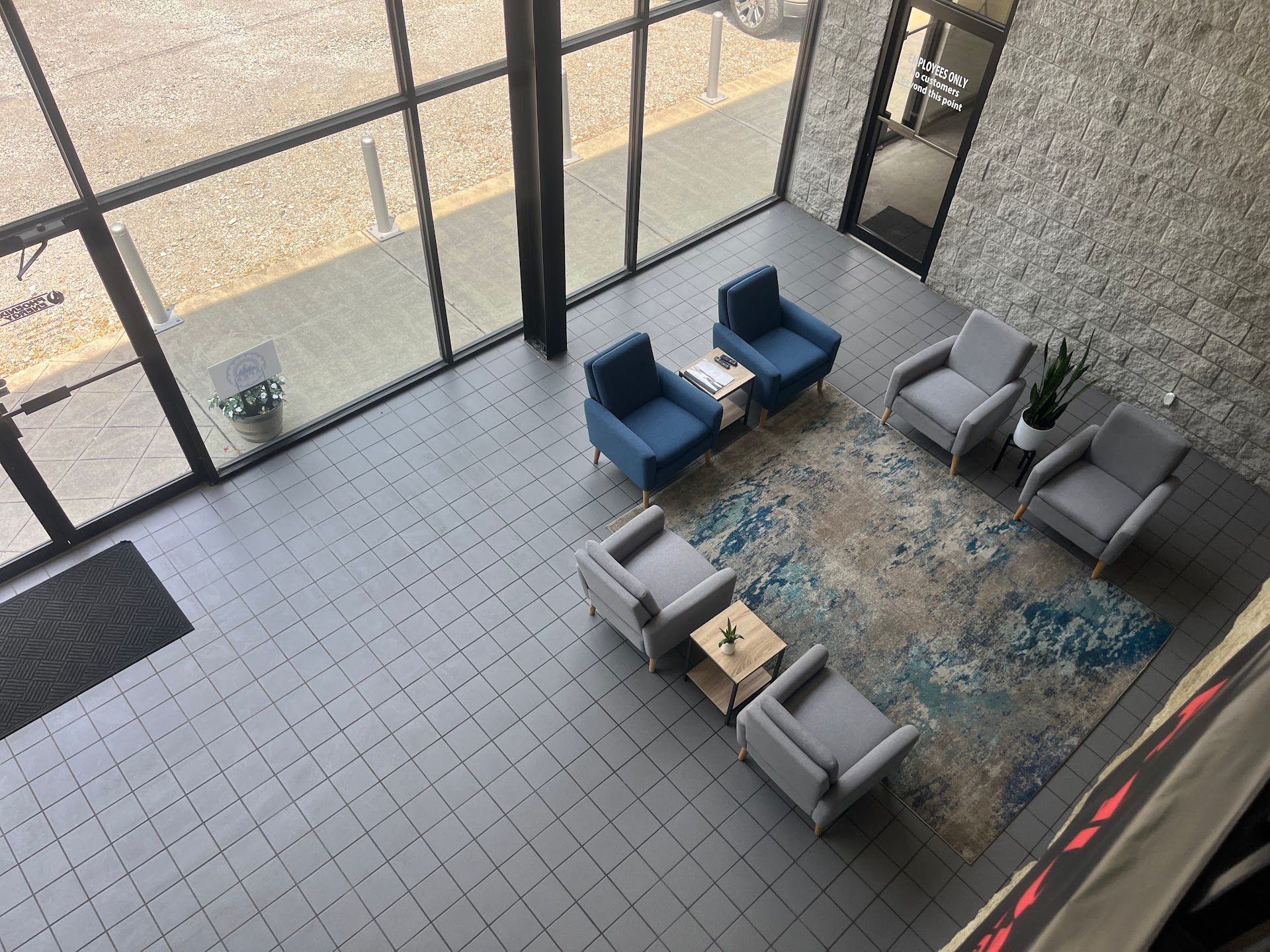 Shop's Wating Area| Apex Vehicle Services