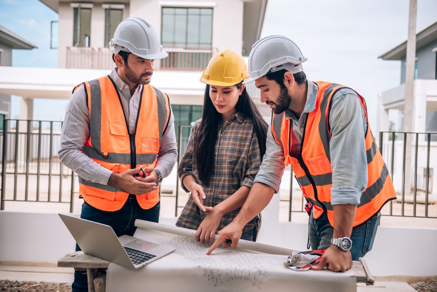 beneficios en la construccion con el uso de puntales metálicos