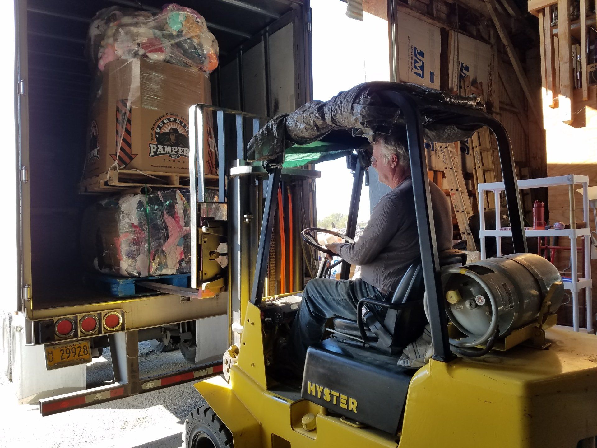 Community | Group of People Picking up Garbage  | Arcata, CA