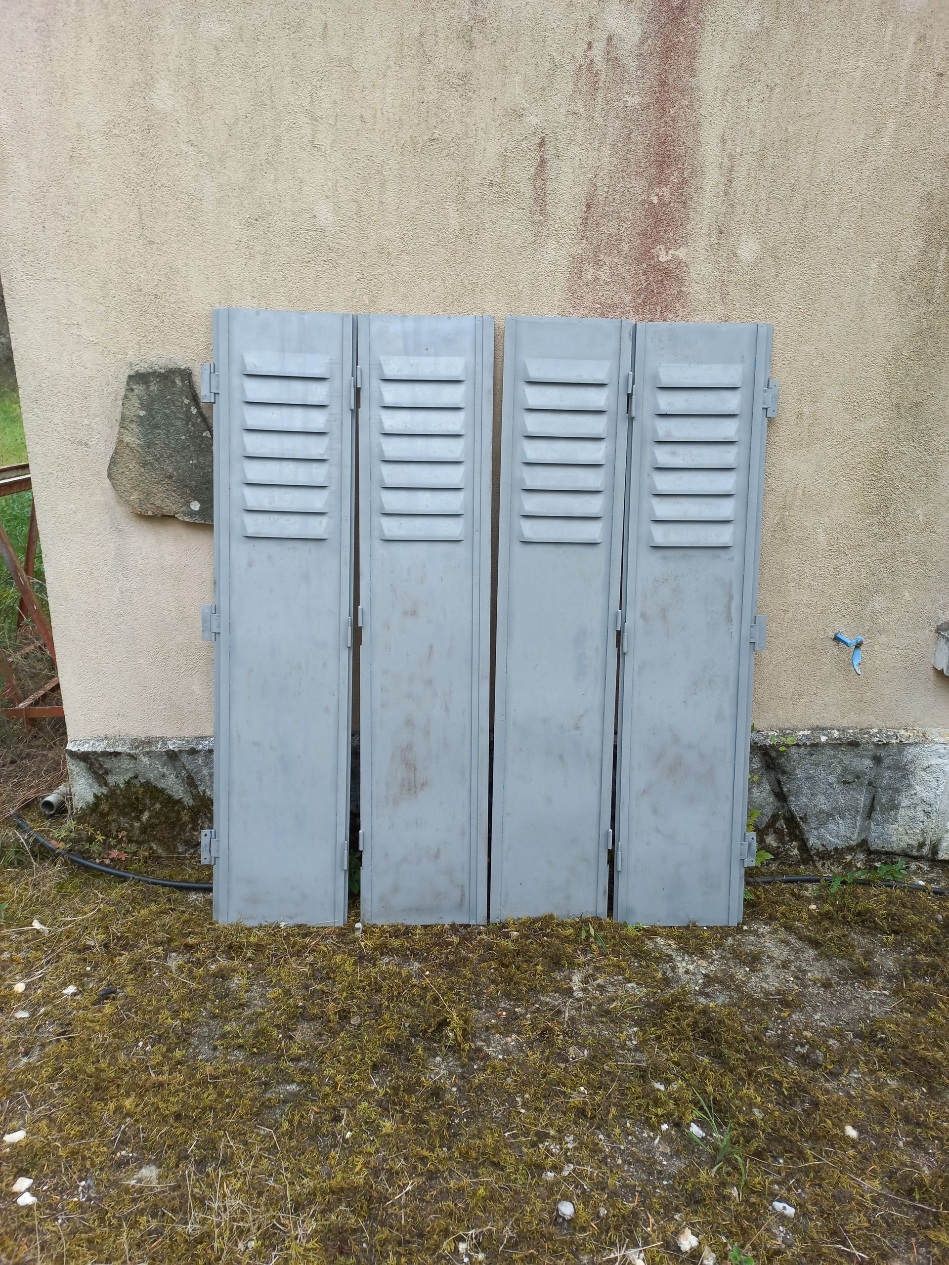 Sablage casier métal après