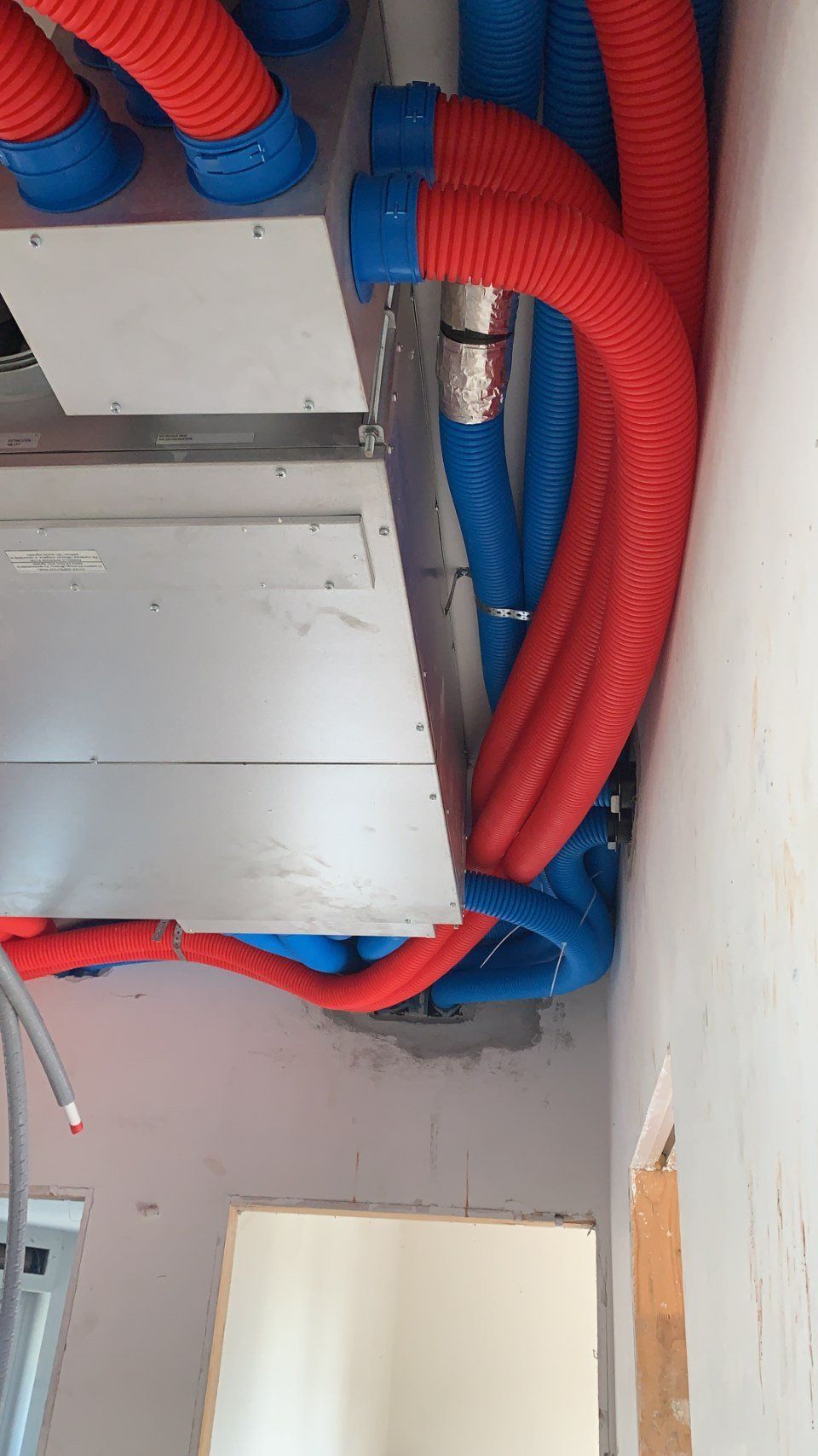 tubazioni per cablaggio impianto VMC