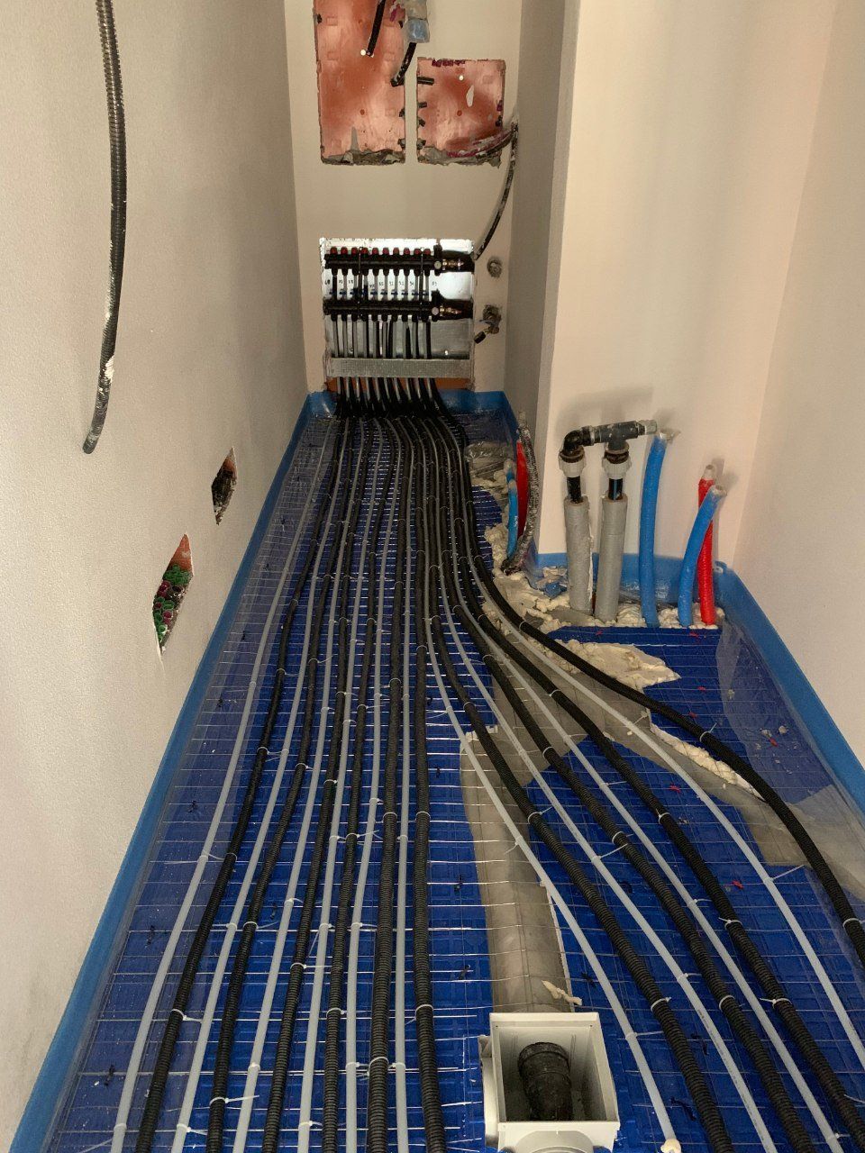 installazione di un impianto di riscaldamento a pavimento