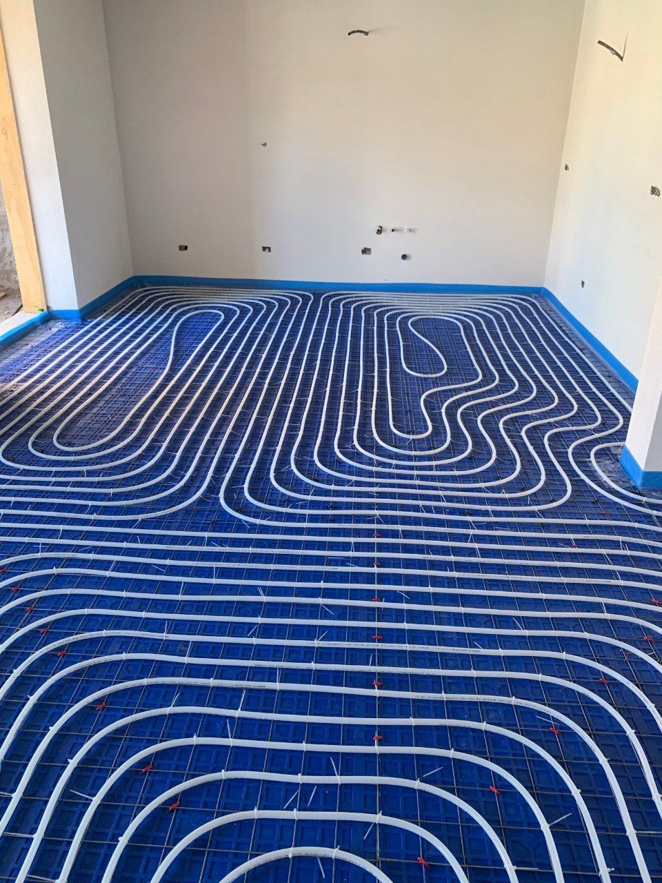 posa impianto di riscaldamento a pavimento