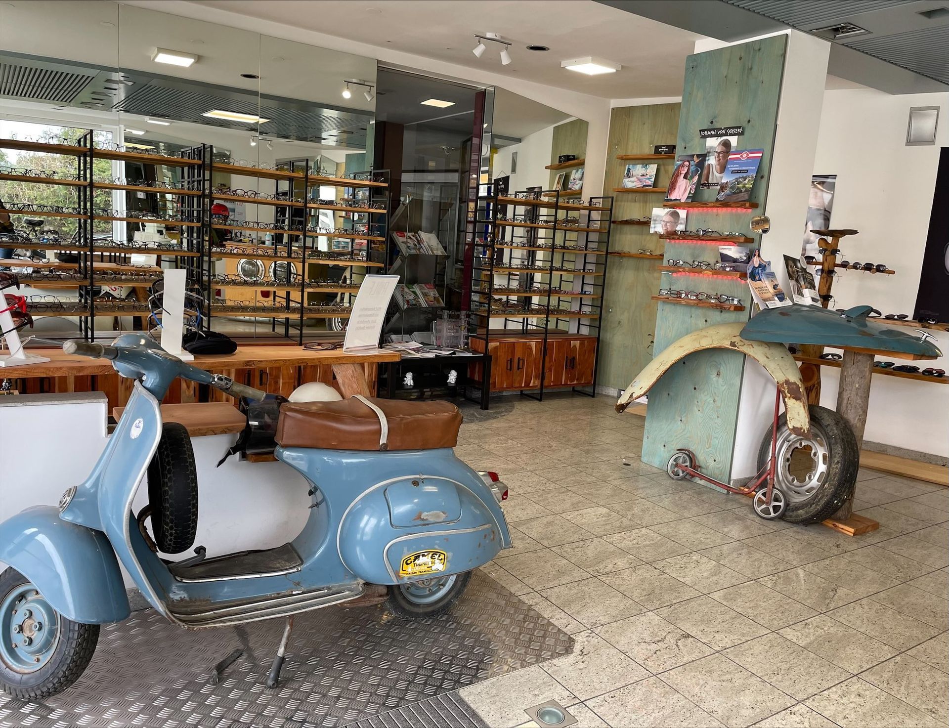 Innenansicht Optiker