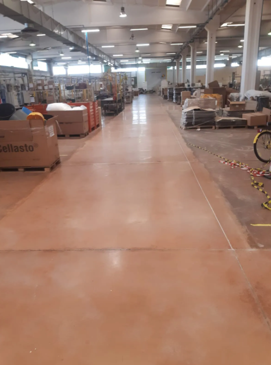termine del processo di lucidatura pavimenti in calcestruzzo