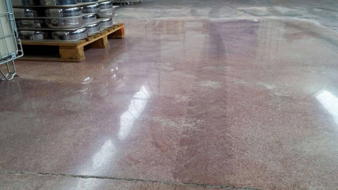 termine del processo di lucidatura pavimenti in calcestruzzo