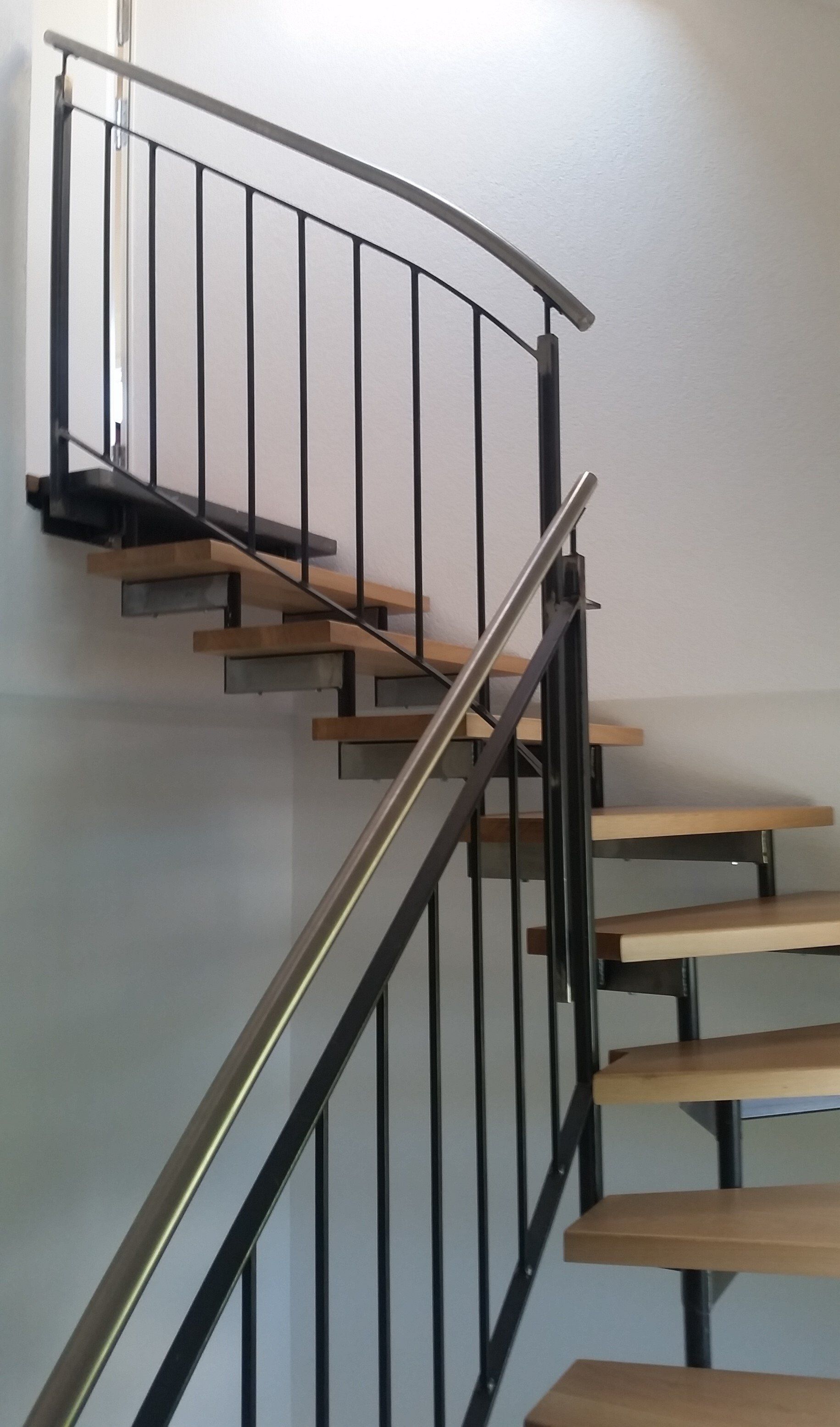 Metalltreppe, freie Form