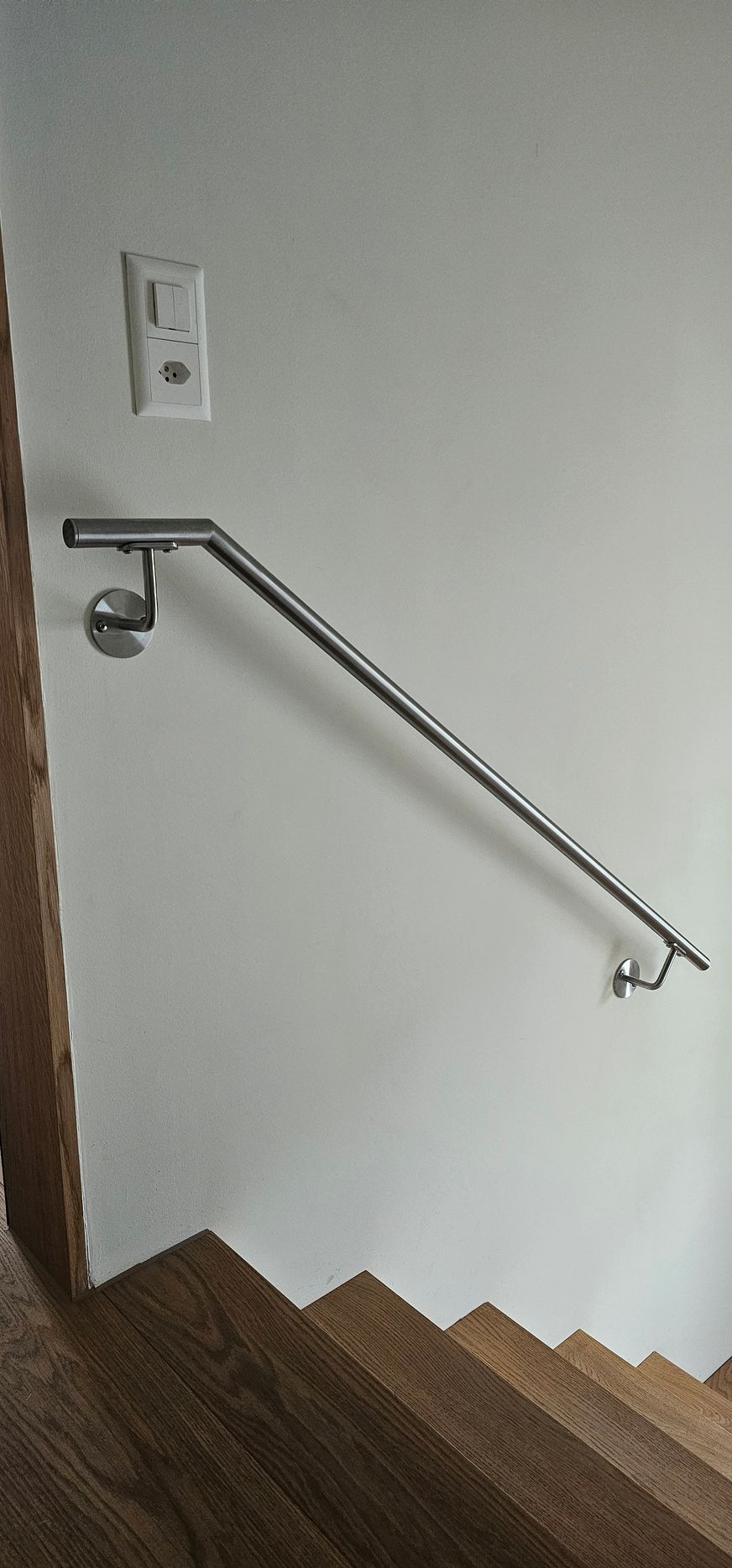 Haltestangen in Personenlift