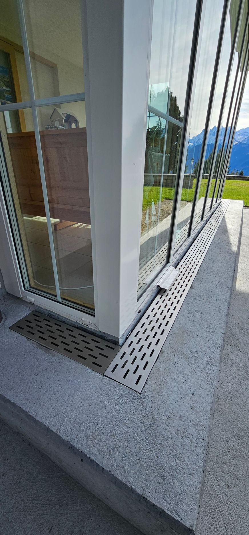 Rinnenabdeckung aus CNS