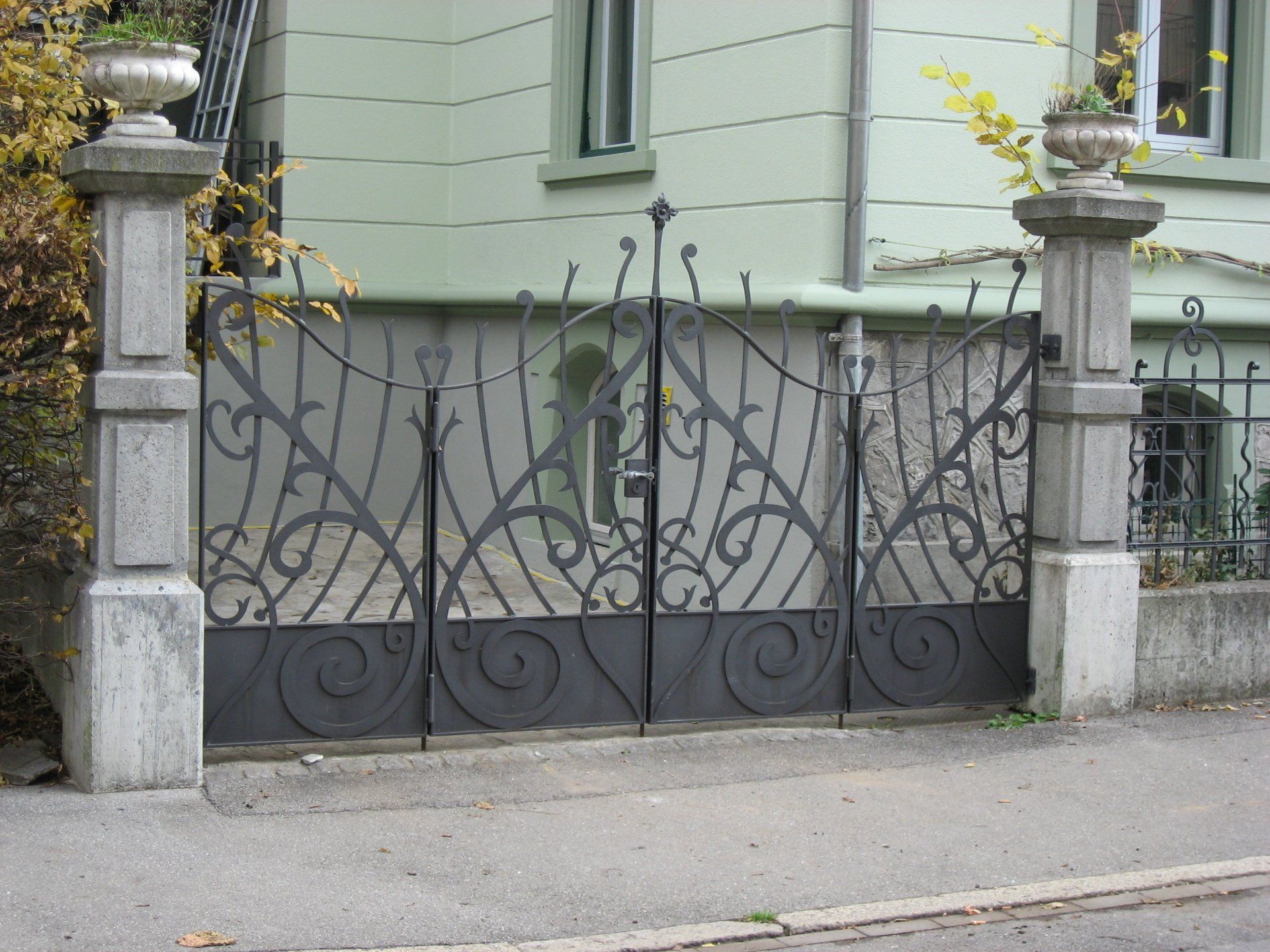 Einfahrtstor