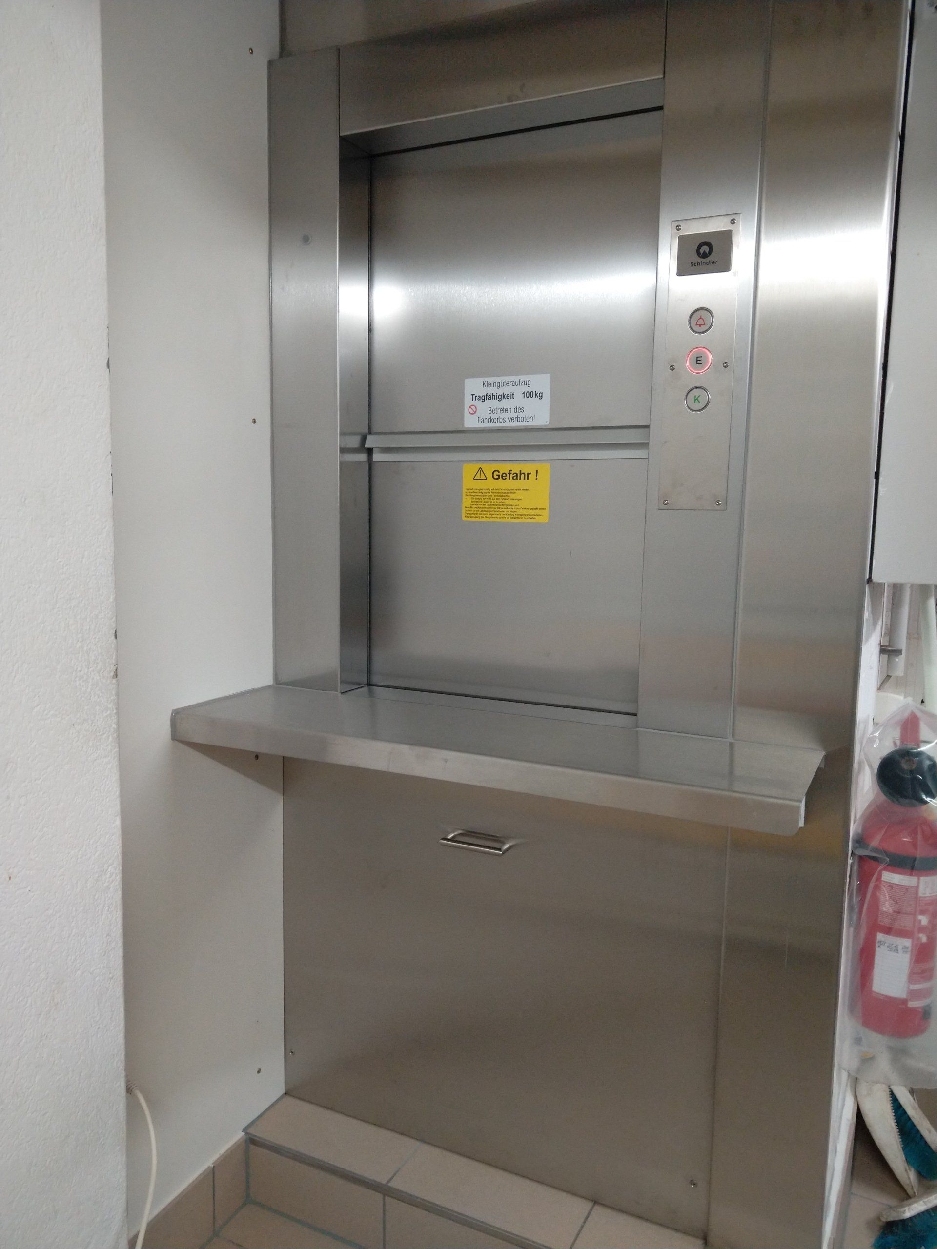 Warenliftverkleidung