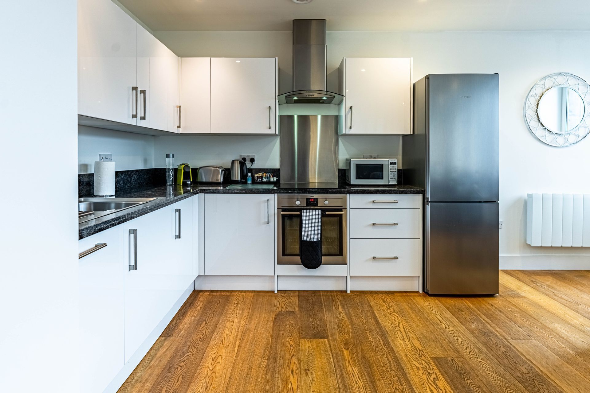 Fully furnished kitchen in Sussex House