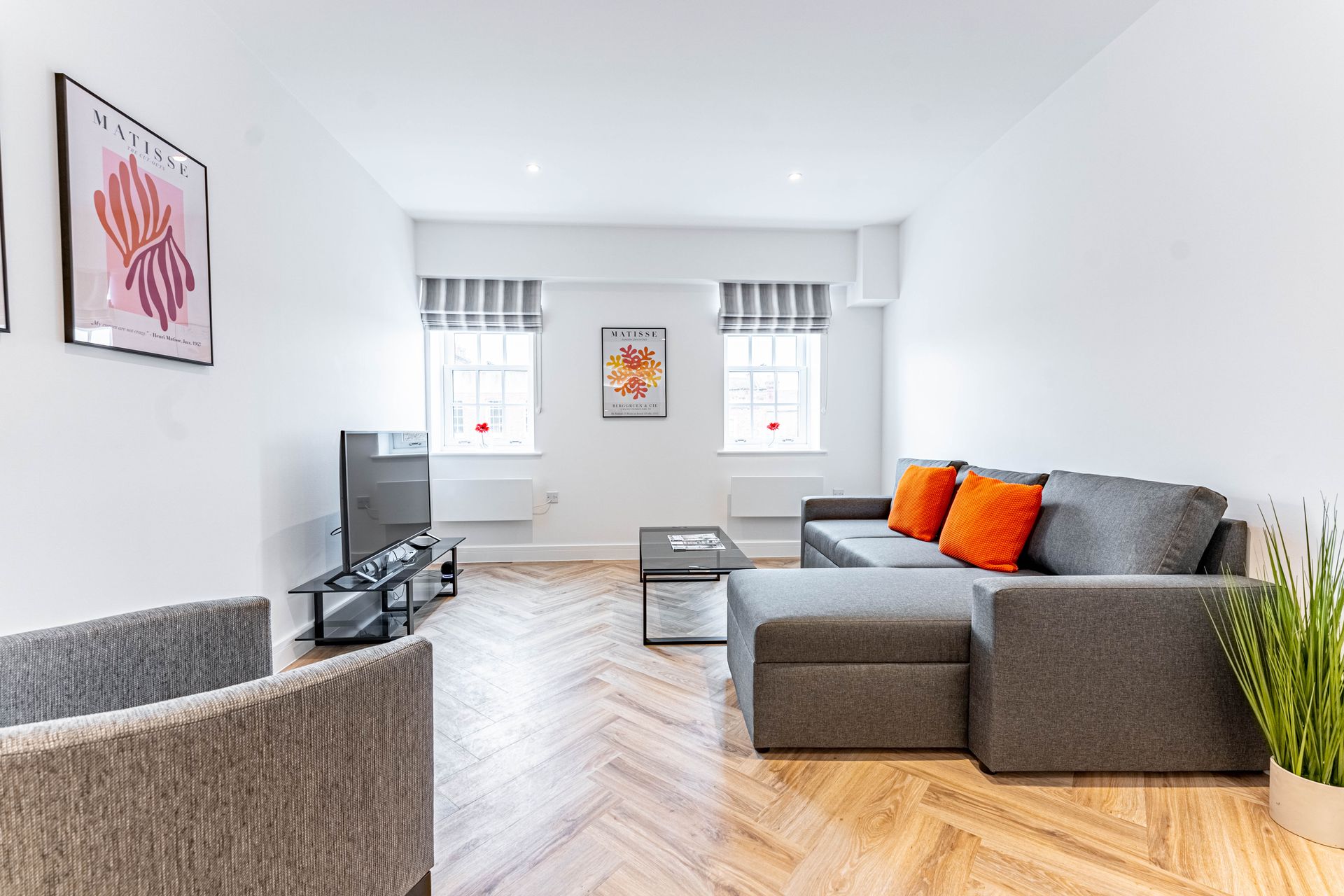 Wellington House serviced apartments in Reading