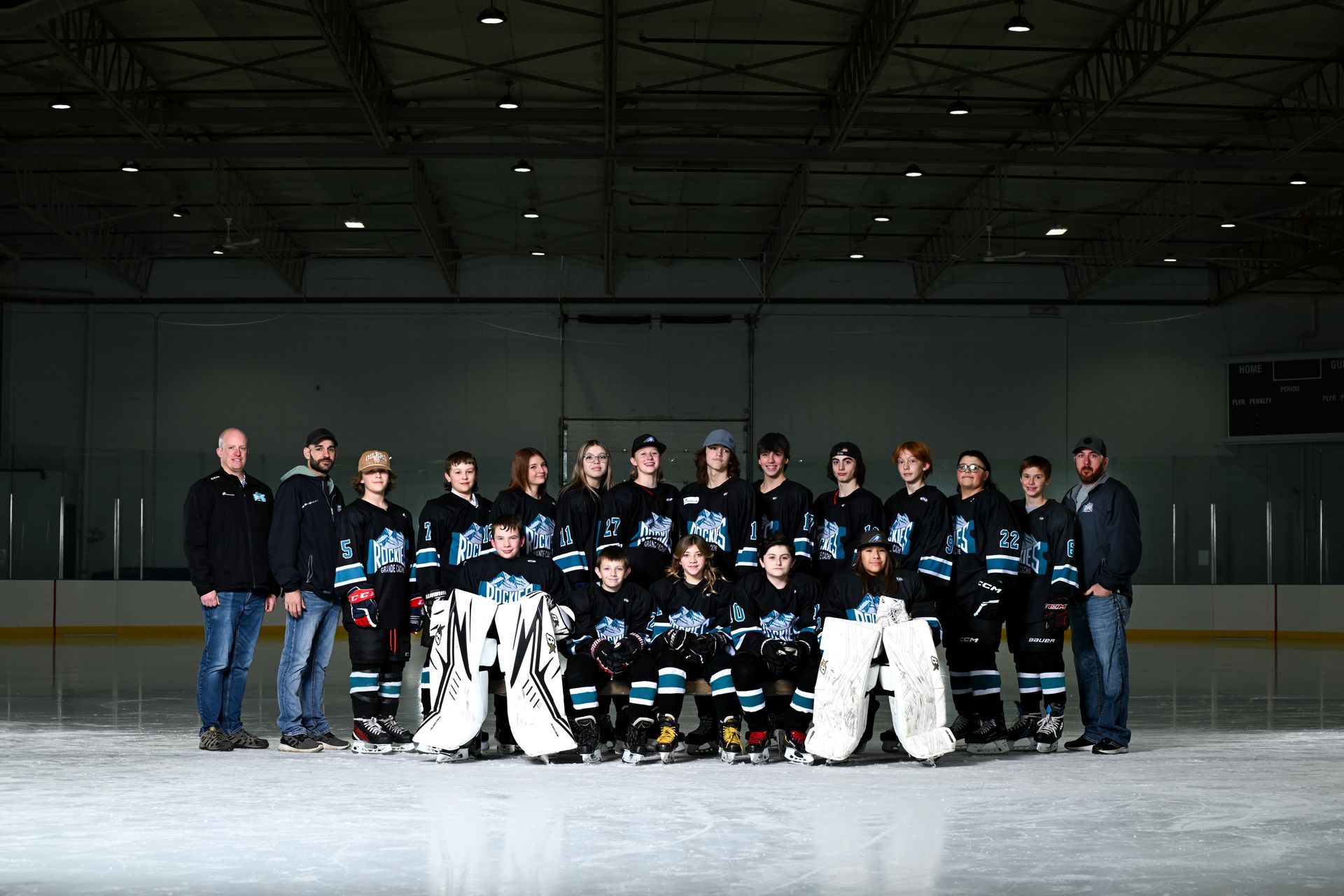 Grande Cache Rockies hockey league with heart & soul photography