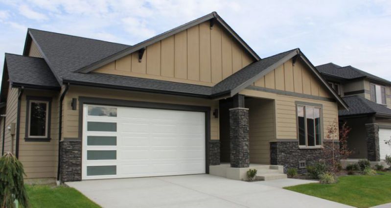 Black Roof Modern House - Garage doors in San Francisco, CA\