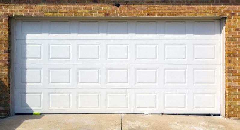 White modern garage - Garage doors in San Francisco, CA