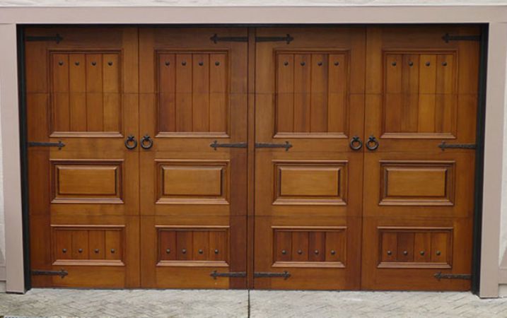 Wooden door - Garage doors in San Francisco, CA