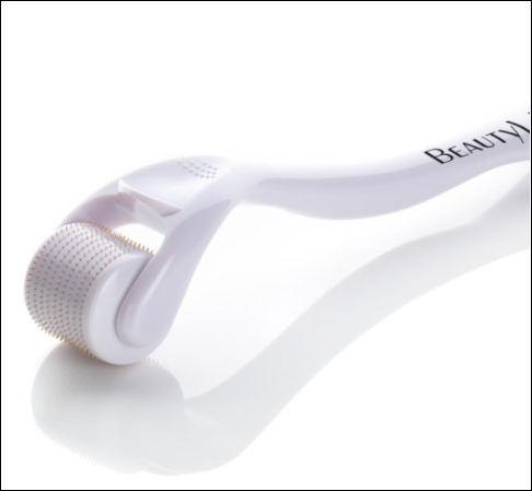 BeautyLab London Titanium Microneedle Roller: Personal-use skincare tool for effective at-home microneedling.