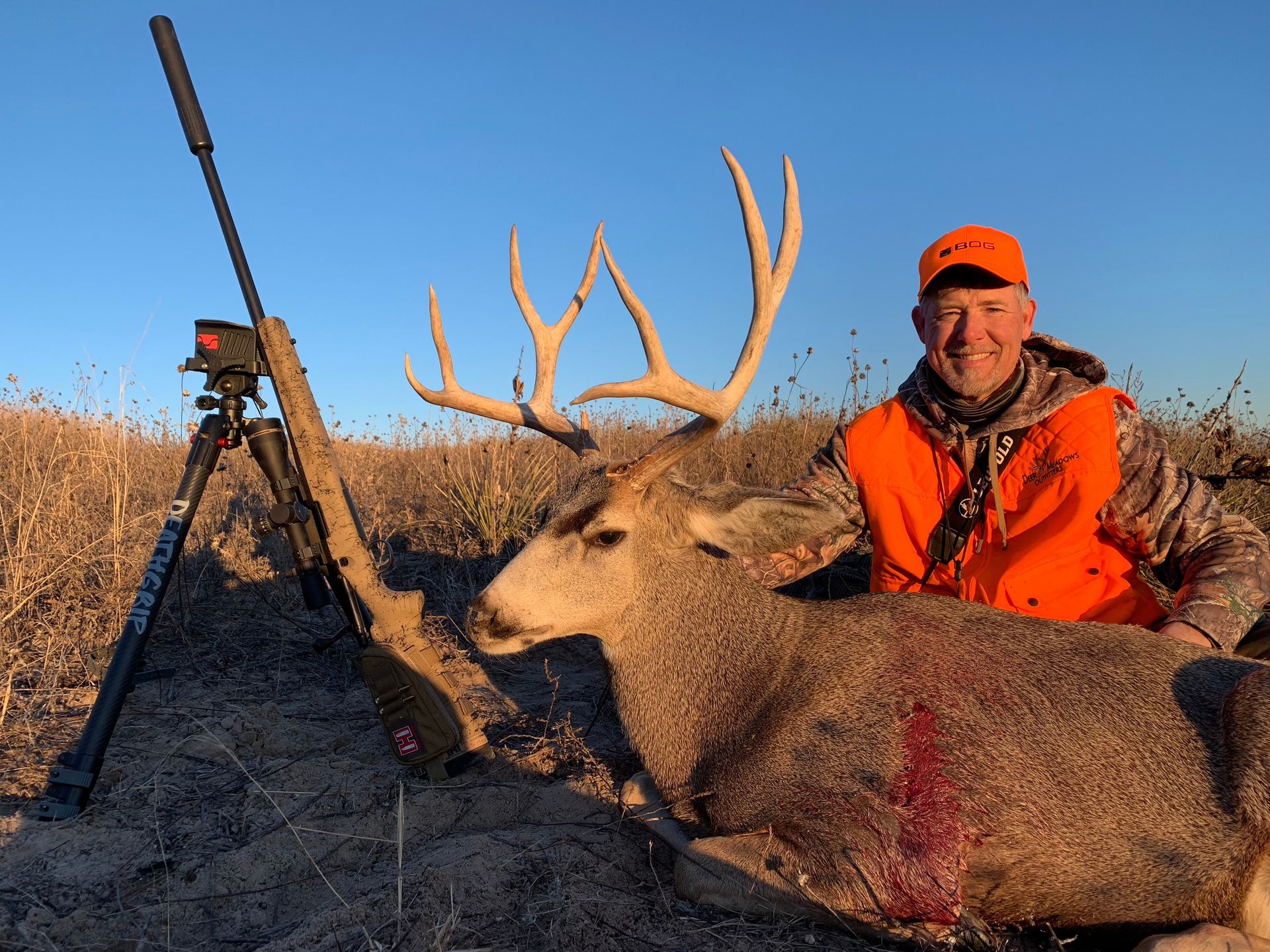 Nebraska mule deer hunting at it's finest