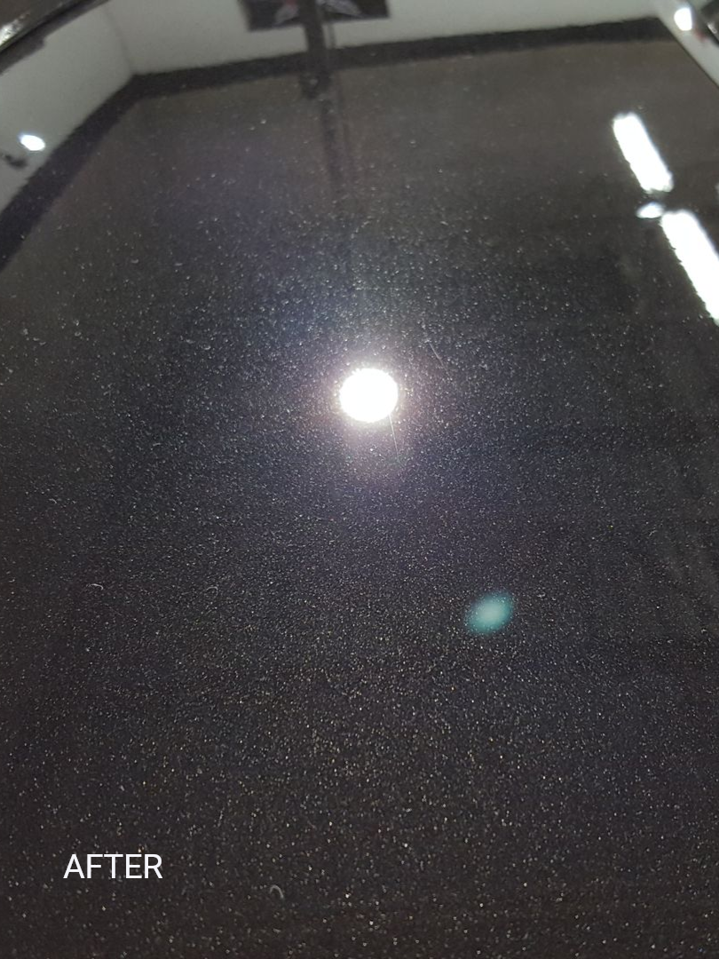 Top: Red Porsche car paint with scratches. Bottom: Scratches removed. Shiny red paint, Porsche emblem.