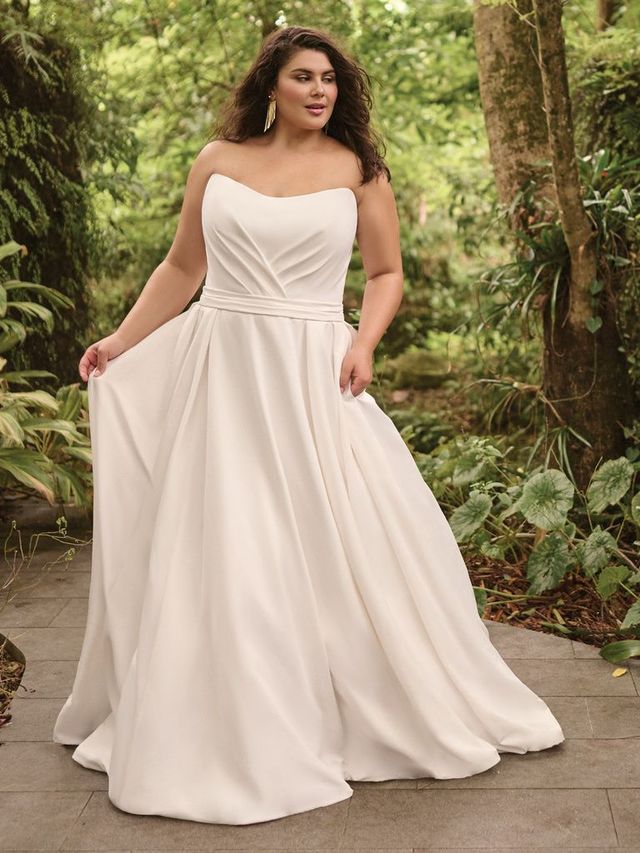 Bridesmaid Dresses  Mansfield, OH - Kuhn's Bridal & Formal Outlet
