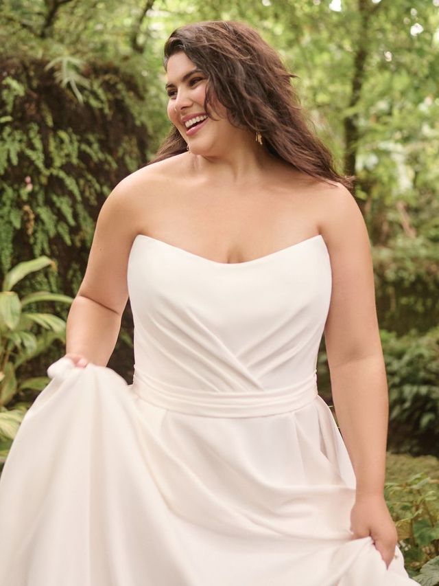 Bridesmaid Dresses  Mansfield, OH - Kuhn's Bridal & Formal Outlet