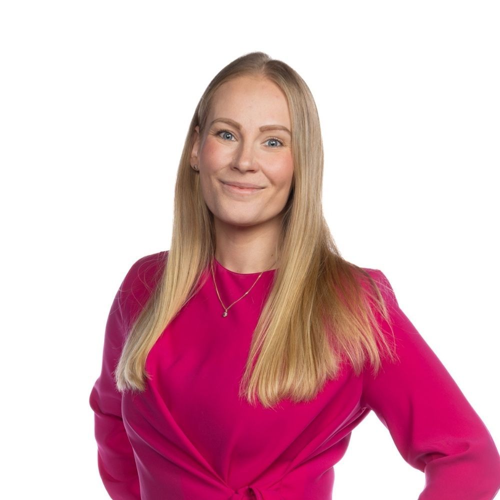 Sara Peltola - Office and Service Manager