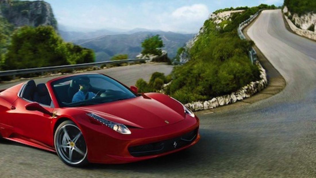auto sportiva Ferrari