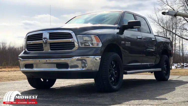 Black Car | Midwest Truck and Tire