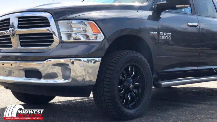 Black Car | Midwest Truck and Tire