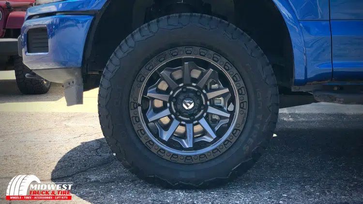 Tire | Midwest Truck and Tire