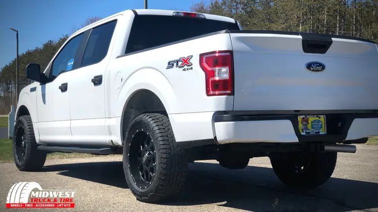 White Car | Midwest Truck and Tire