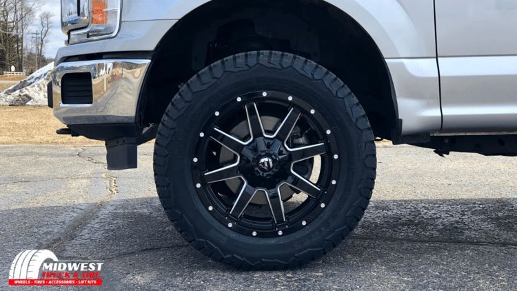 Tire | Midwest Truck and Tire
