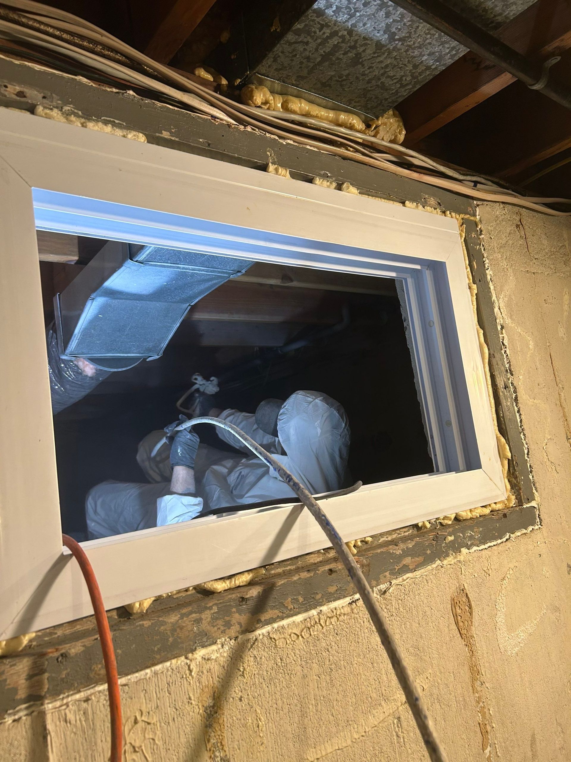 applying mold encapsulation in  a crawlspace  in Greenlawn New York