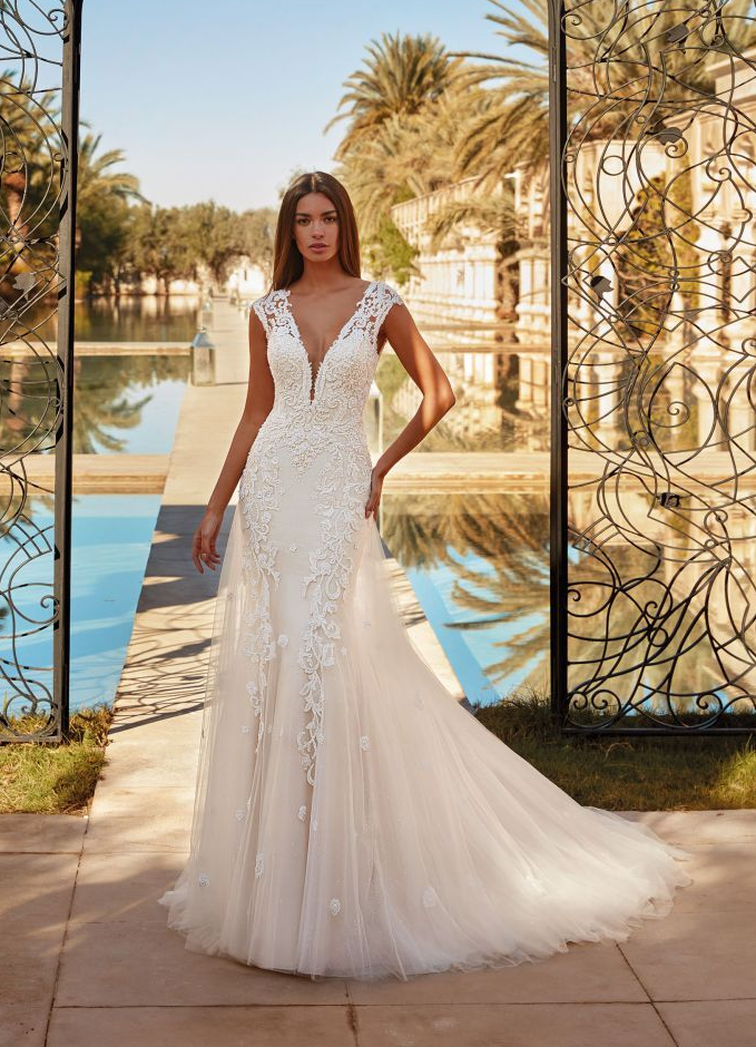 Stunning Bridal Gowns And Wedding Dresses Swansea