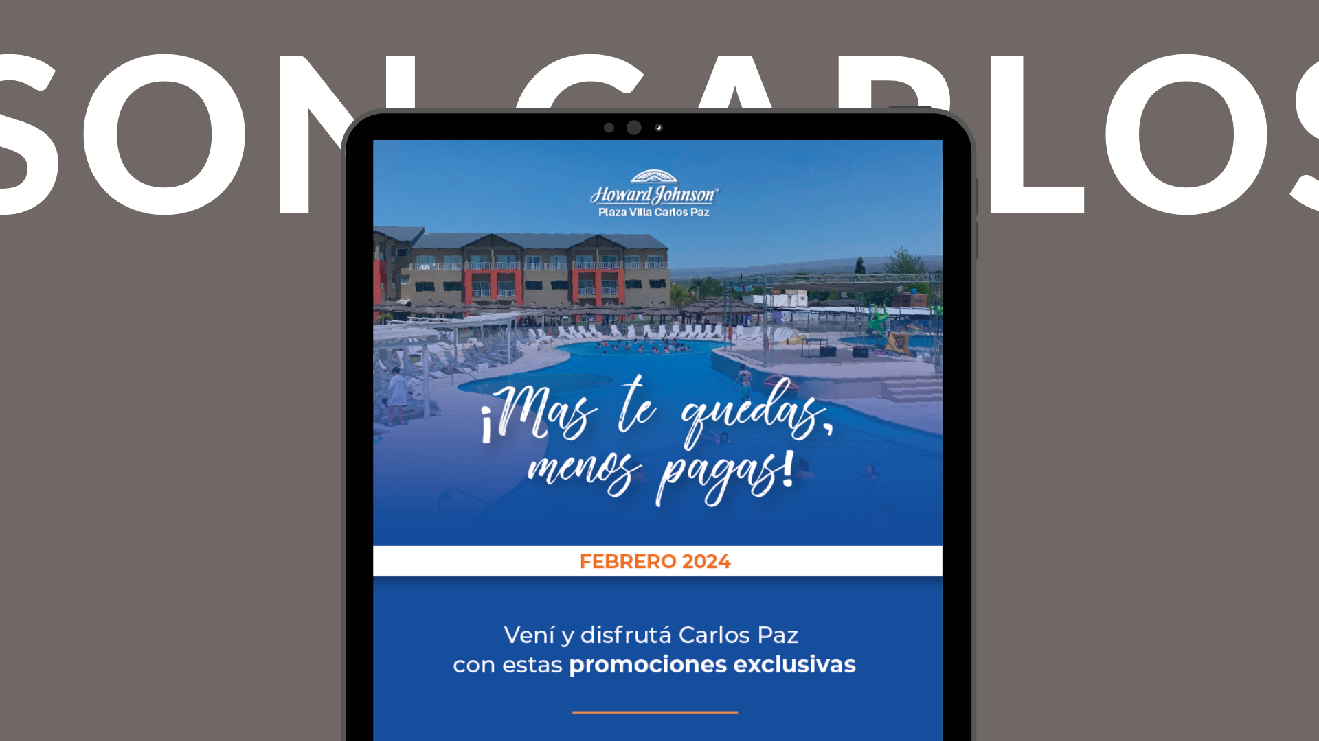 Una tableta muestra un sitio web para Son Carlos