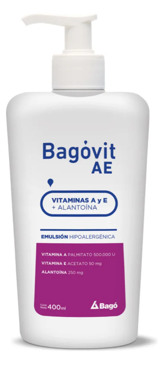 Una botella de loción Bagovit AE con dosificador.