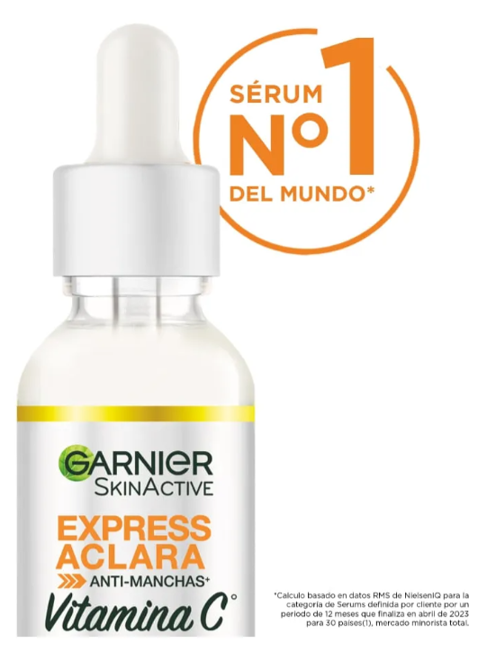 Una botella de garnier skinactive express clara vitamina c