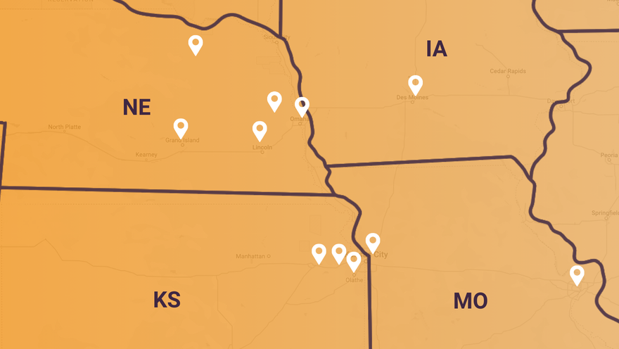 A map of the united states with orange markers on it for the departure locations.