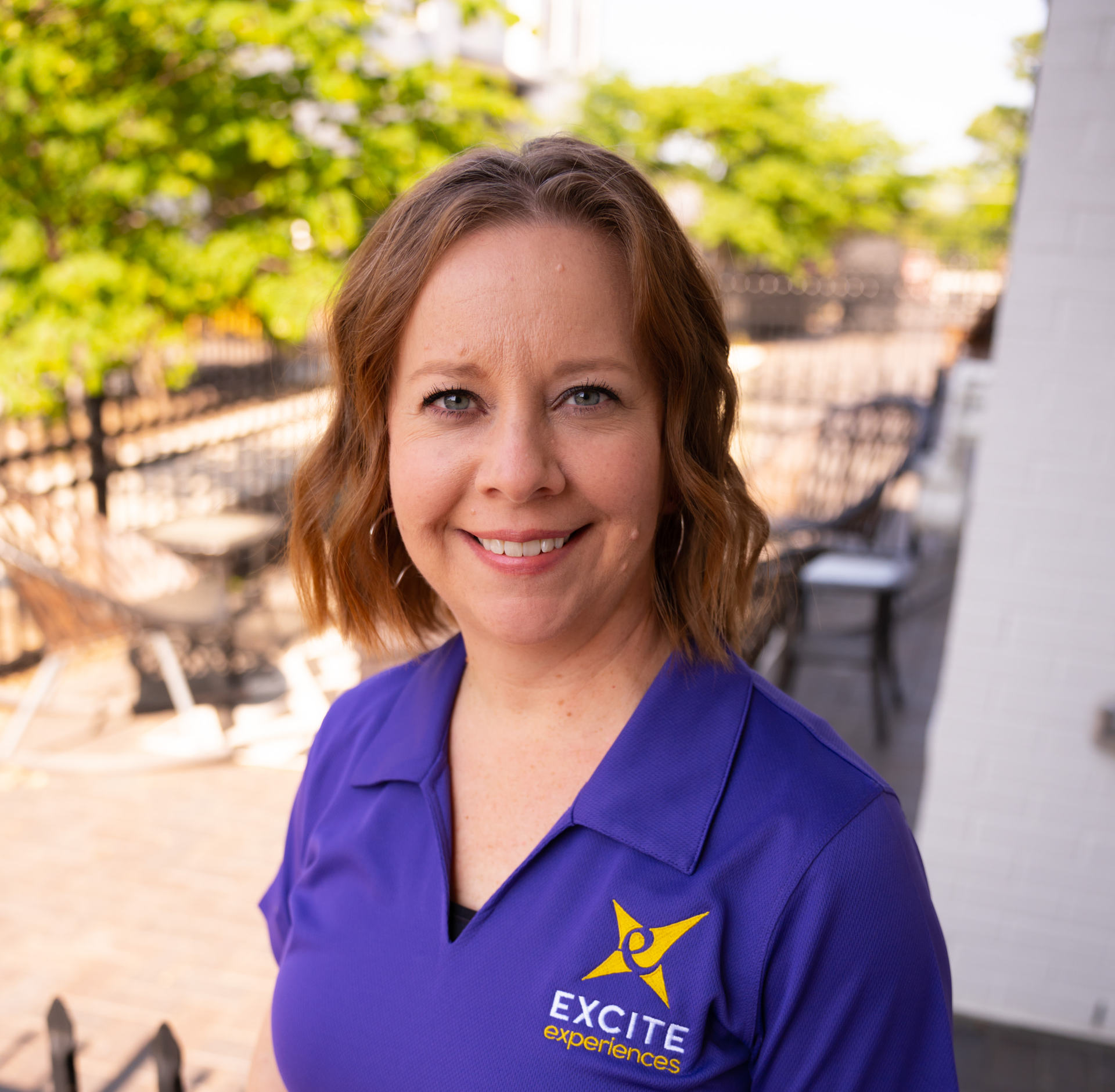 Headshot photo of Jama, an Excite Experiences tour guide