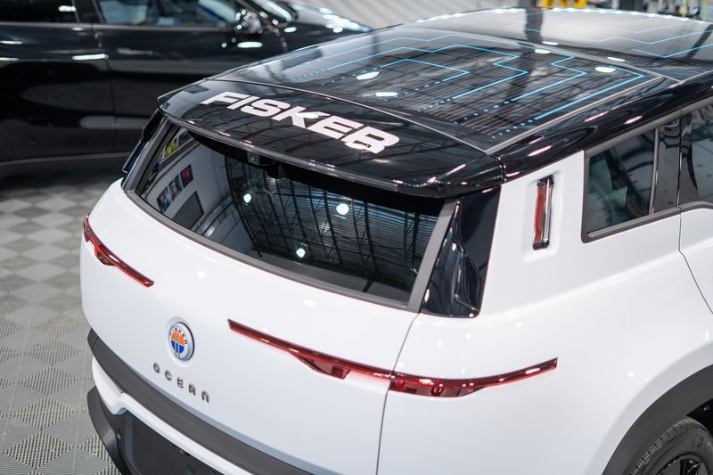 quality window tinting on car