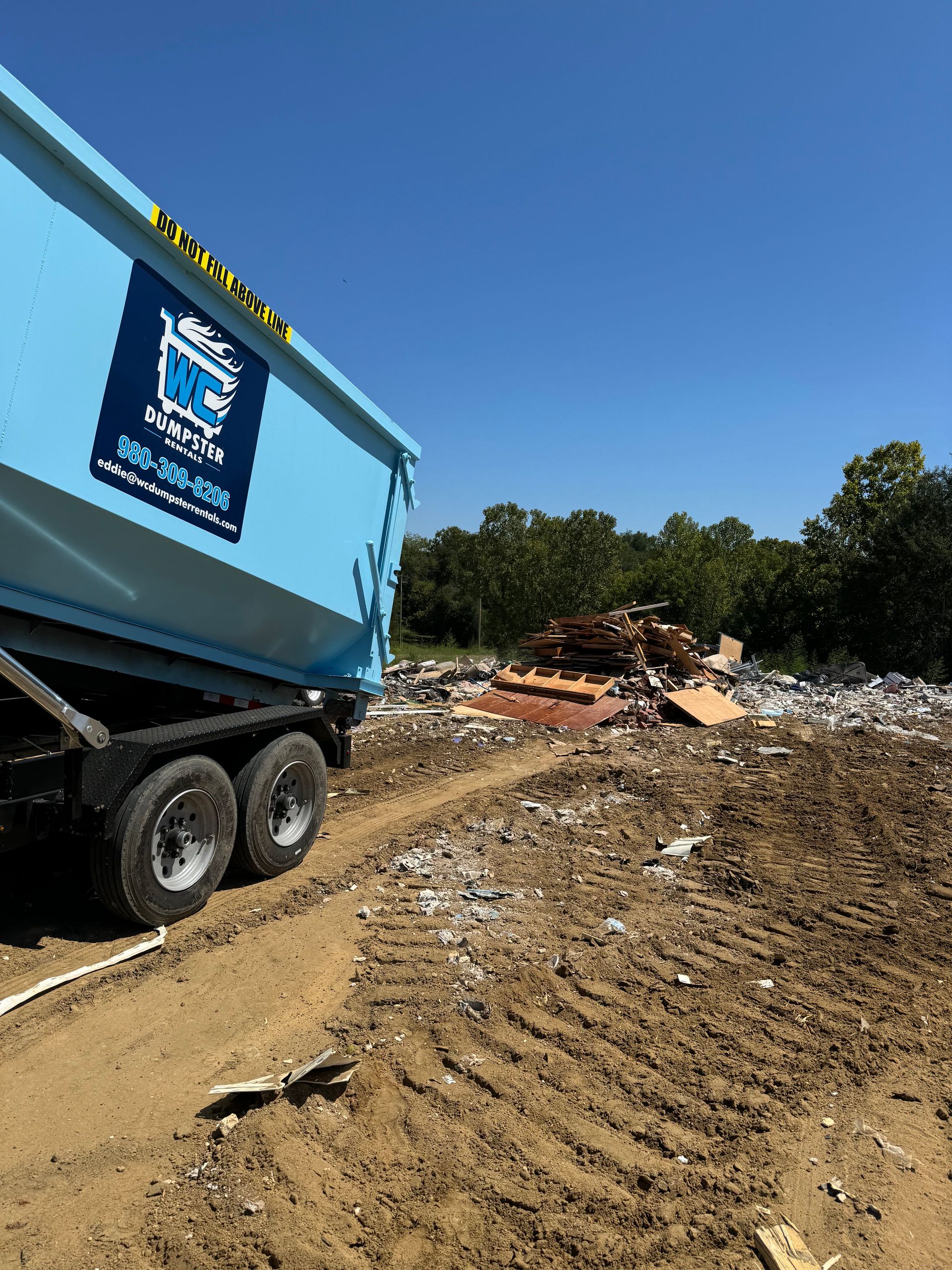 How to Choose the Right Dumpster Rental Size for Your Cleanup in Charlotte North Carolina