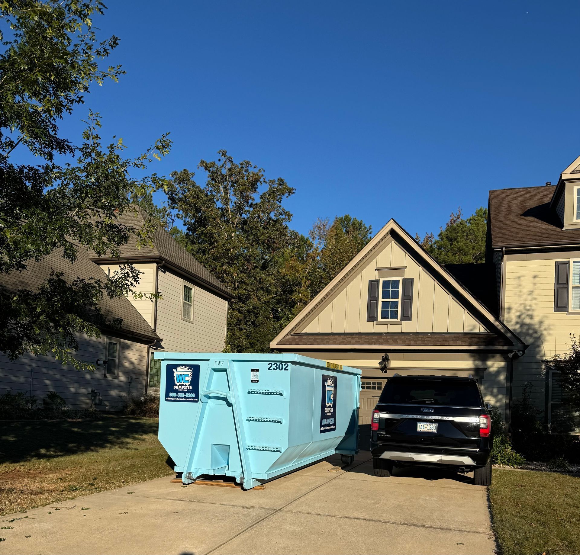 What Size Waste Container Do I Need for a Home Cleanout Project?