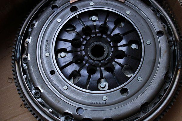 Clutch Brakes — Mechanics in Berrimah NT