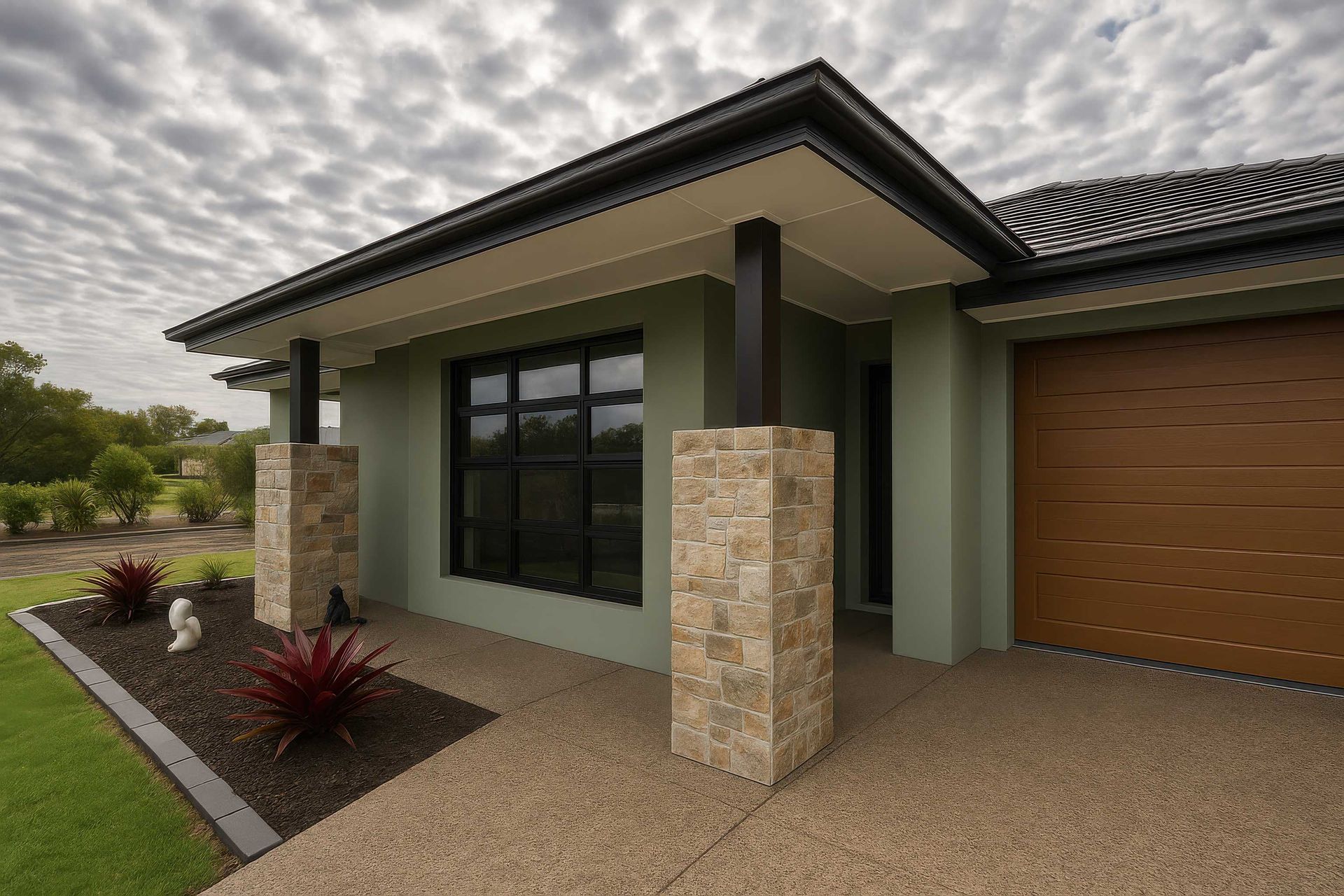 Modern House Exterior with Smooth Painted Finish in Hervey Bay