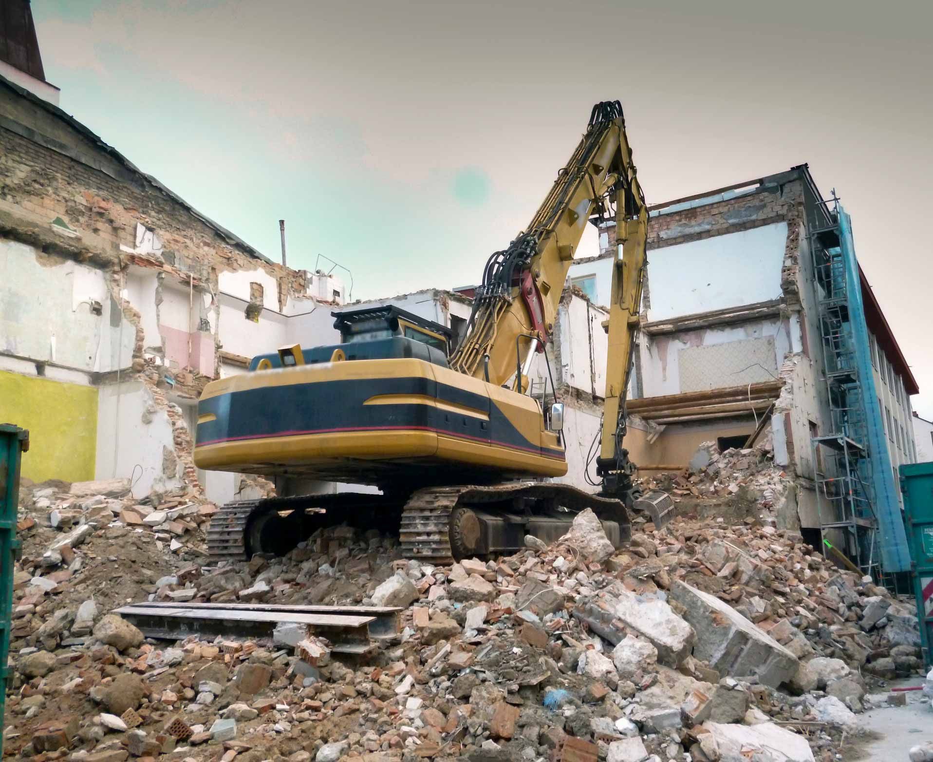 Demolition using excavator | Rye, VIC | Reg Chadwick Demolitions