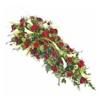 copricassa di rose rosse