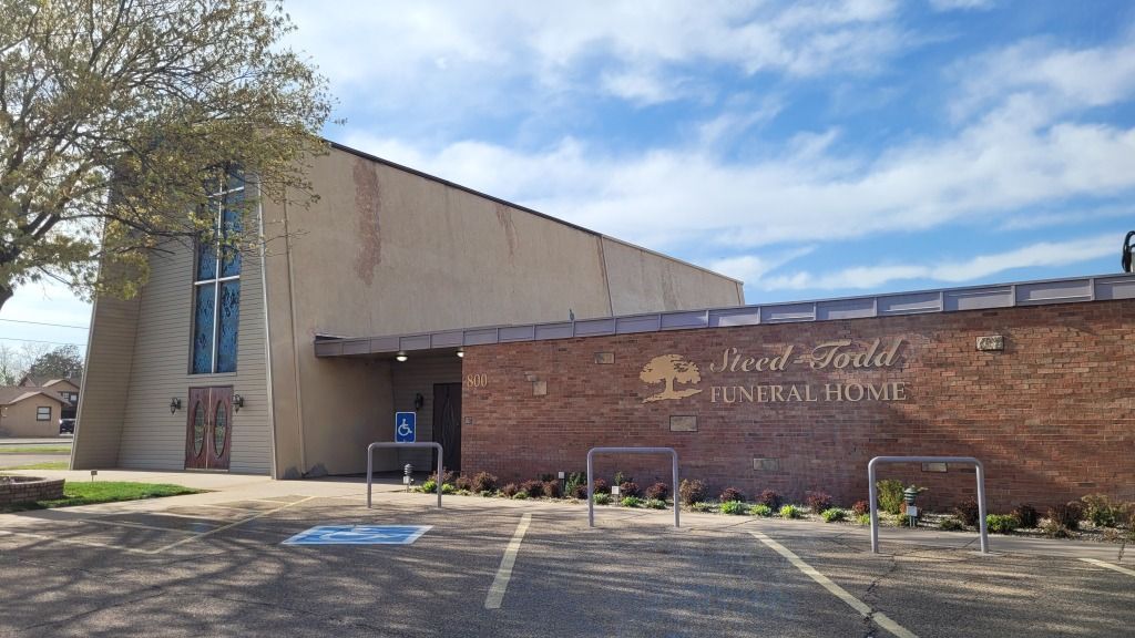 Steed-Todd Funeral Home & Crematory - Outside Building View