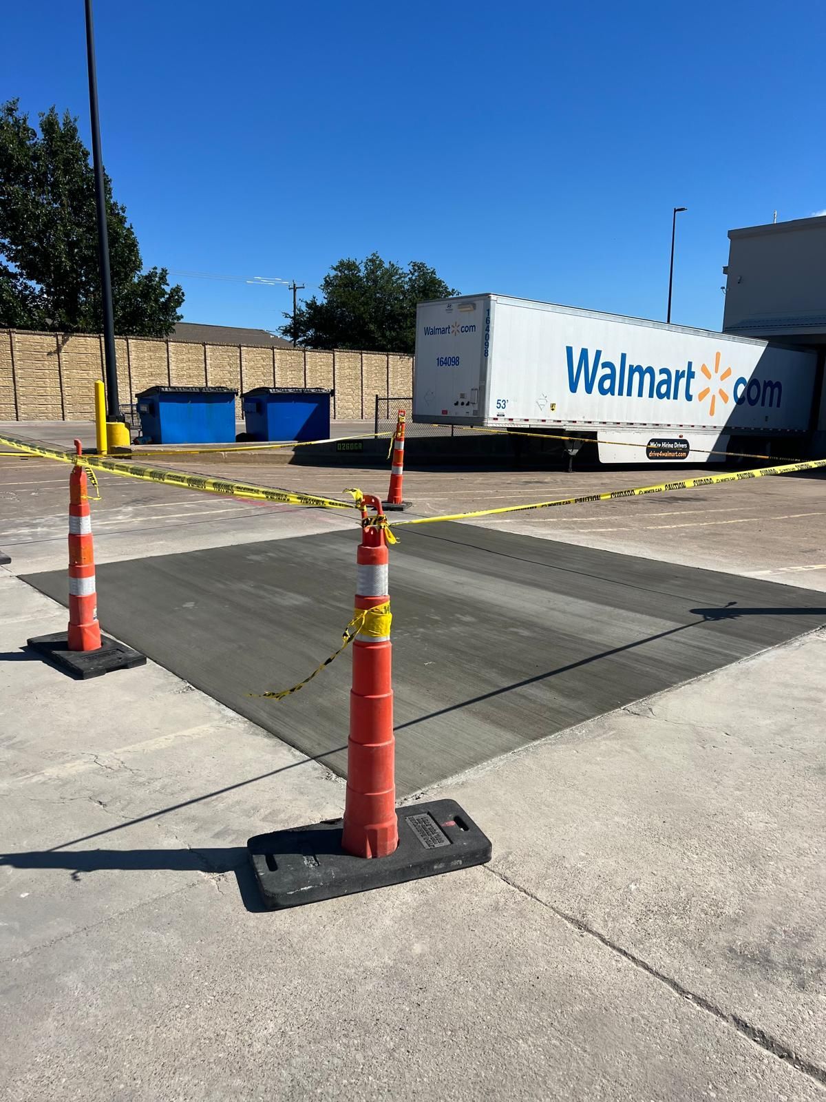 Commercial concrete slab poured for retail development in Addison, TX