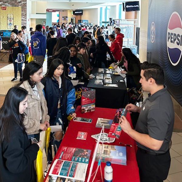 College Fair Student Attendees from College Fairs USA. Purchase the list of high school students who attended your college fairs.
